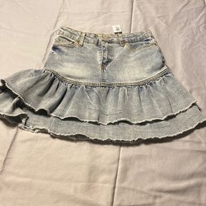 Kidpik Girls Size 10 Distressed denim skirt, NWT